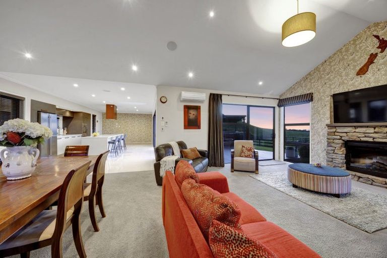 Photo of property in 1058 Mangorei Road, Mangorei, New Plymouth, 4371