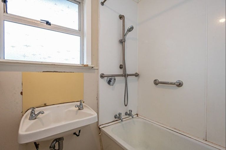 Photo of property in 42 Seddon Street, Feilding, 4702