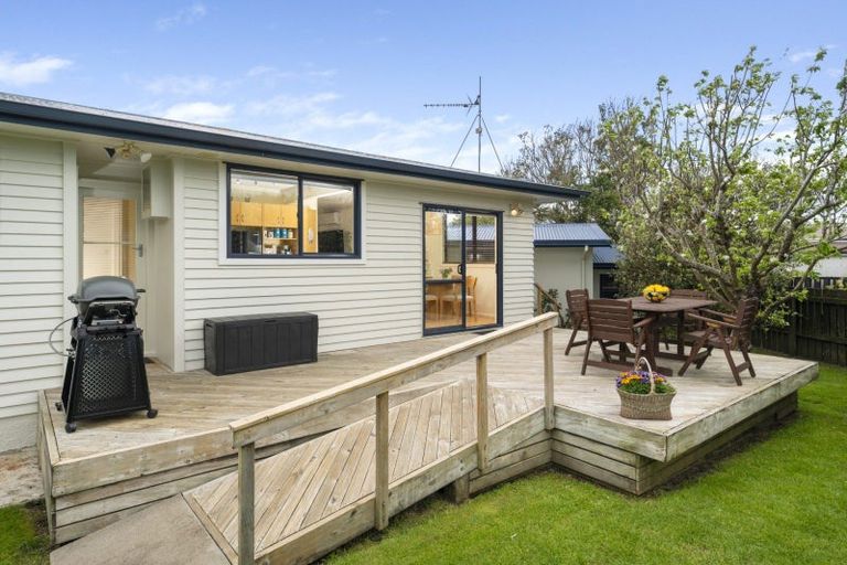 Photo of property in 10 Seaforth Grove, Greerton, Tauranga, 3112