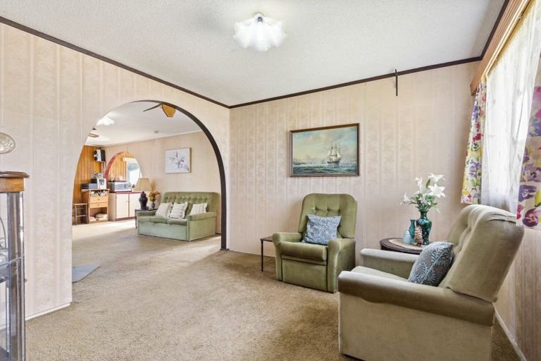 Photo of property in 112 Philomel Road, Whangamata, 3620