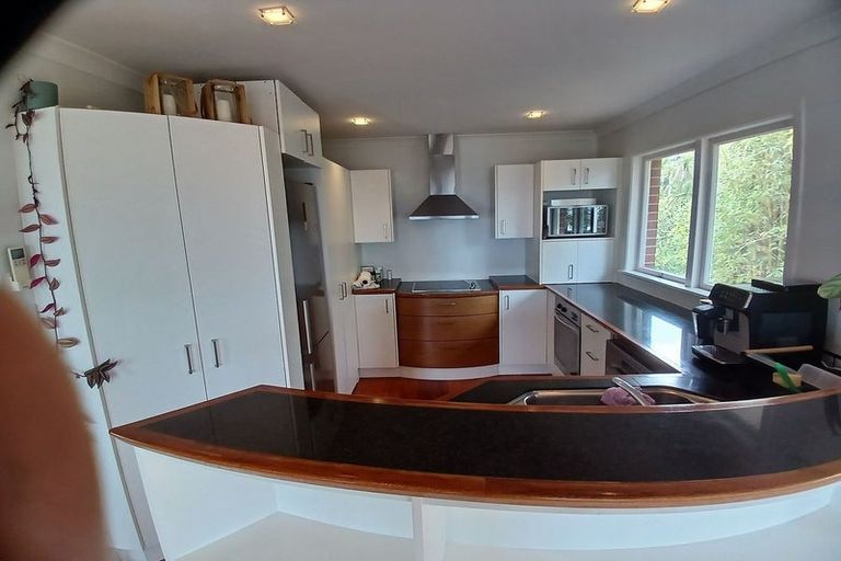 Photo of property in 819 Beach Road, Browns Bay, Auckland, 0630