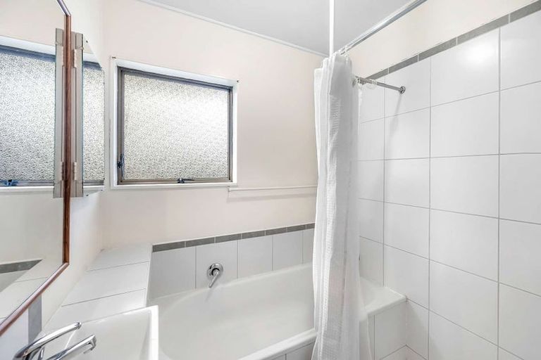 Photo of property in 22a Foster Terrace, Onekawa, Napier, 4110