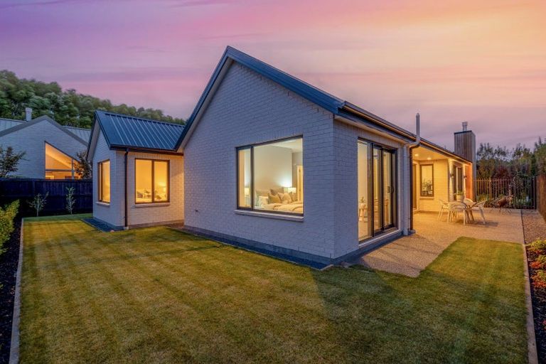 Photo of property in 54 Metehau Street, Marshland, Christchurch, 8083