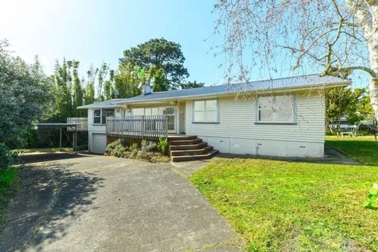 Photo of property in 38 Cutler Street, New Lynn, Auckland, 0600