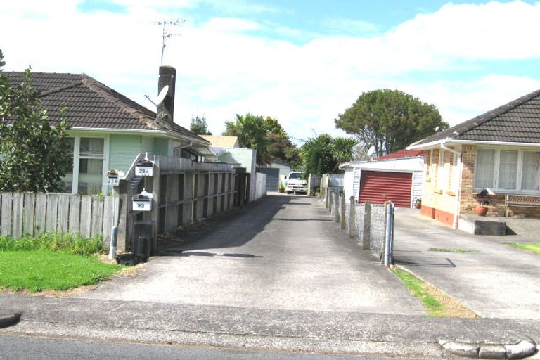 Photo of property in 23a Kervil Avenue, Te Atatu Peninsula, Auckland, 0610