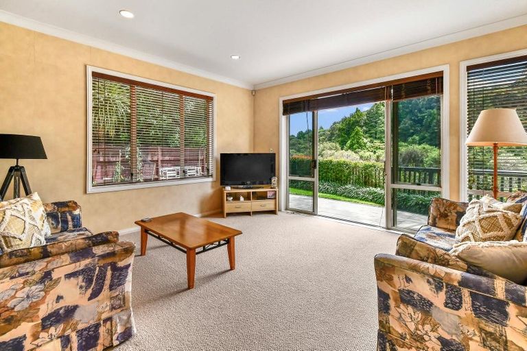 Photo of property in 146 Charles Prevost Drive, The Gardens, Auckland, 2105
