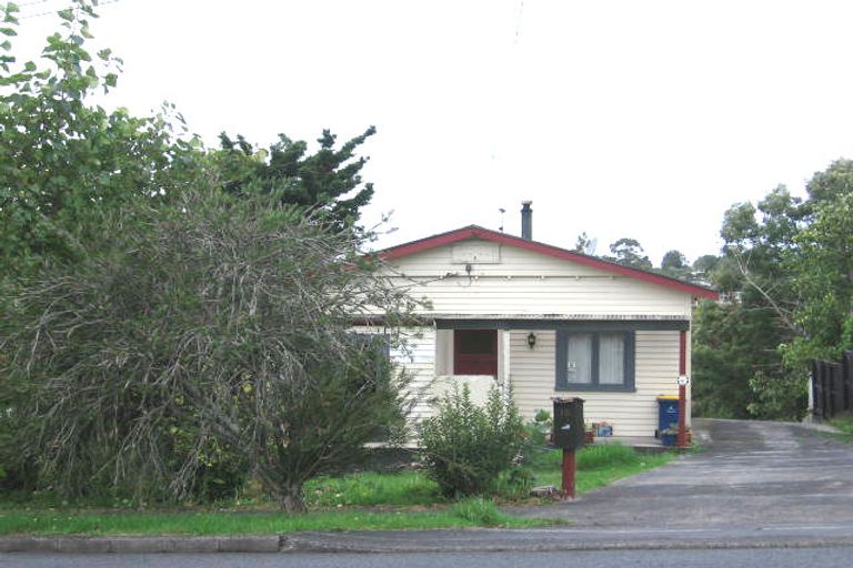 Photo of property in 10 Ambler Avenue, Glen Eden, Auckland, 0602