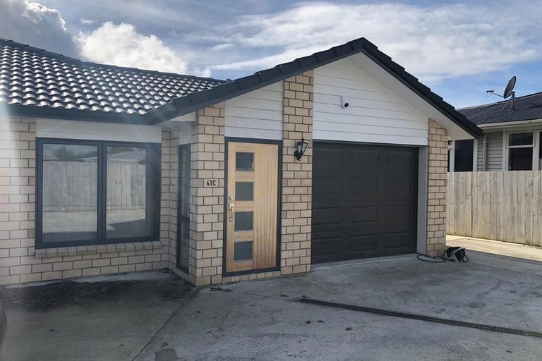 Photo of property in 41c Kelvin Road, Papakura, 2110