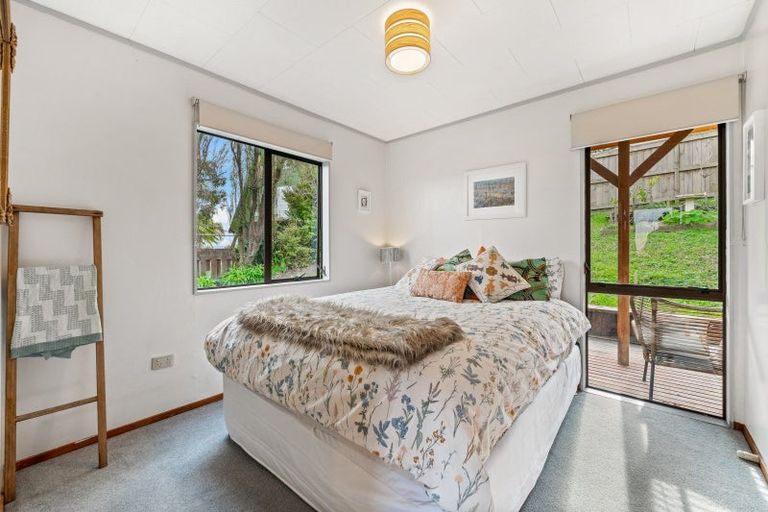 Photo of property in 26 Brian Crescent, Stanmore Bay, Whangaparaoa, 0932
