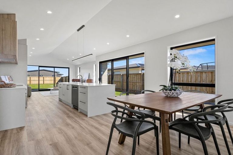 Photo of property in 16 Kite Street, Rolleston, 7614