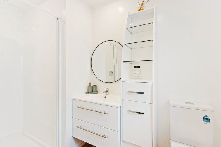 Photo of property in 50 Seaview Road, Paraparaumu Beach, Paraparaumu, 5032