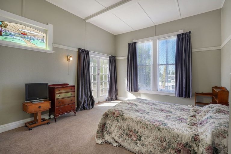 Photo of property in 11 Thynne Street, Foxton, 4814