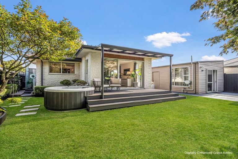 Photo of property in 500c Harewood Road, Harewood, Christchurch, 8051