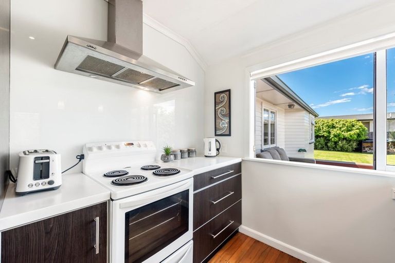 Photo of property in 96 Parkers Road, Tahunanui, Nelson, 7011