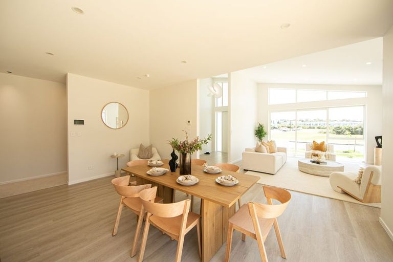 Photo of property in 49 Symes Drive, Red Beach, 0932