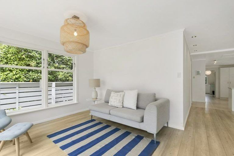 Photo of property in 101 Normandale Road, Normandale, Lower Hutt, 5010