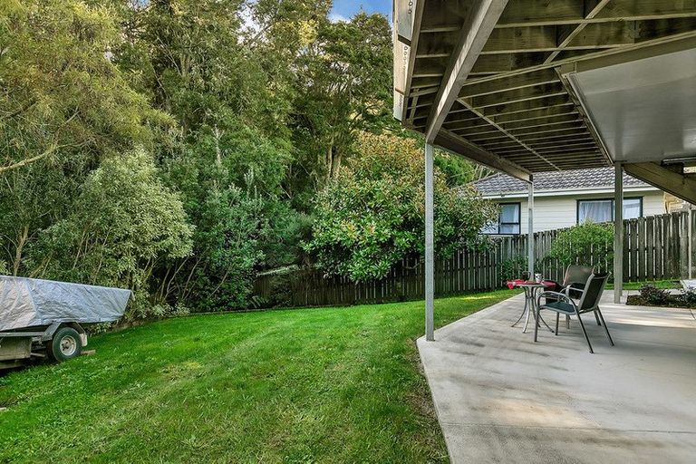 Photo of property in 96a Eskdale Road, Birkdale, Auckland, 0626