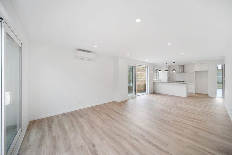 Photo of property in 26a Arohaina Avenue, Karaka, 2124