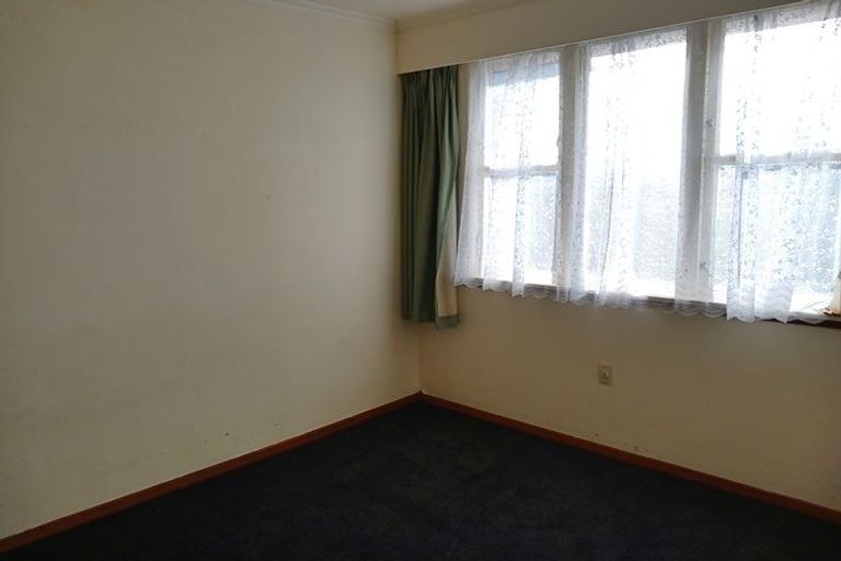Photo of property in 15 Havill Street, Takaro, Palmerston North, 4410