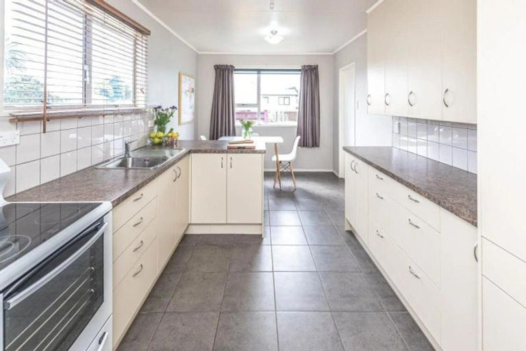 Photo of property in 4a Tainui Street, Castlecliff, Whanganui, 4501