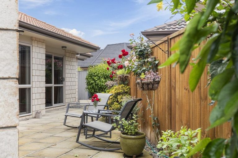 Photo of property in 39 Popata Close, Papamoa Beach, Papamoa, 3118