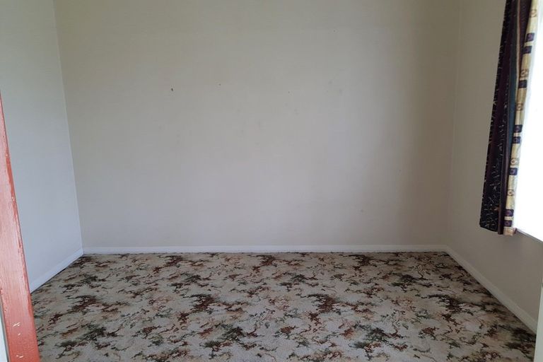 Photo of property in 54 Derby Street, Westport, 7825