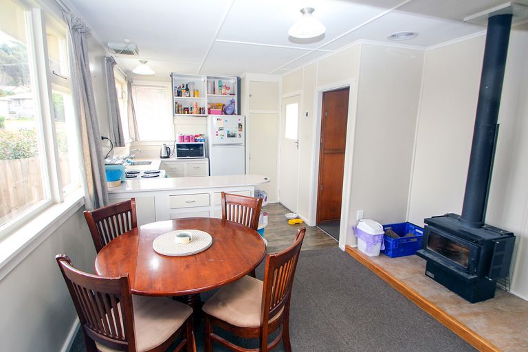 Photo of property in 22 Taward Street, Oamaru North, Oamaru, 9400