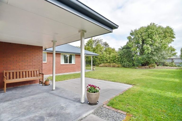 Photo of property in 116 Johns Road, Rangiora, 7400