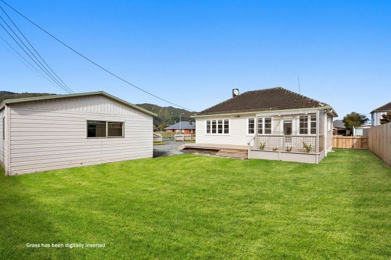 Photo of property in 2 Meldrum Street, Naenae, Lower Hutt, 5011