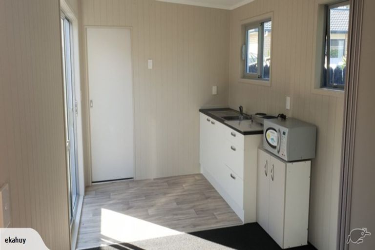 Photo of property in 1/39 Hill Crescent, Papakura, 2110