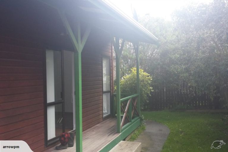 Photo of property in 24 Karamu Street, Te Atatu Peninsula, Auckland, 0610