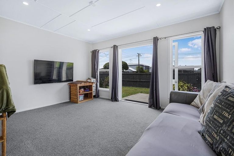 Photo of property in 27 Maitland Street, Frankton, Hamilton, 3204