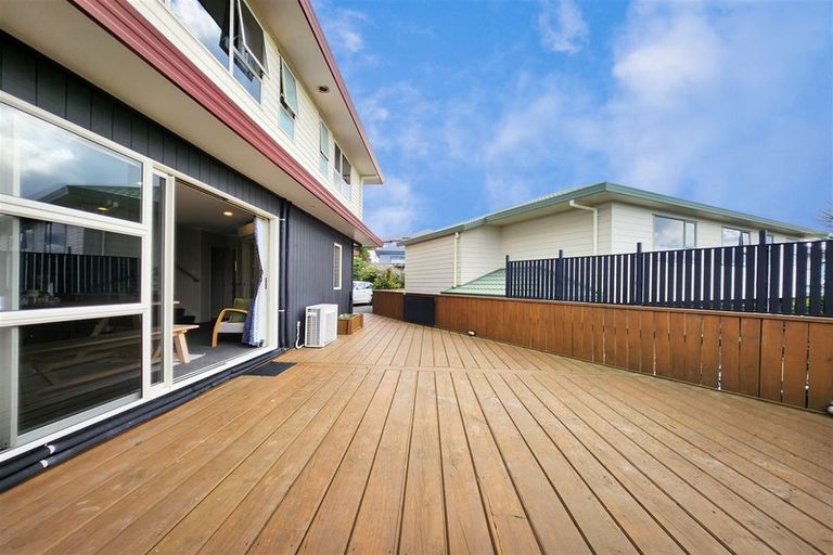 Photo of property in 24b Bathgate Street, Johnsonville, Wellington, 6037