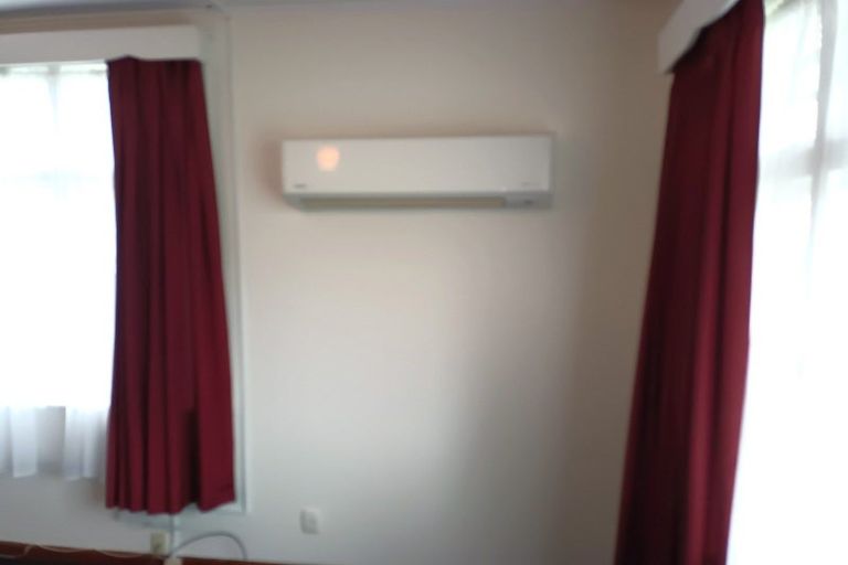 Photo of property in 47 Peel Street, Westport, 7825