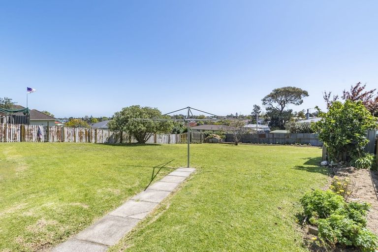 Photo of property in 11 Hooks Road, Manurewa, Auckland, 2102