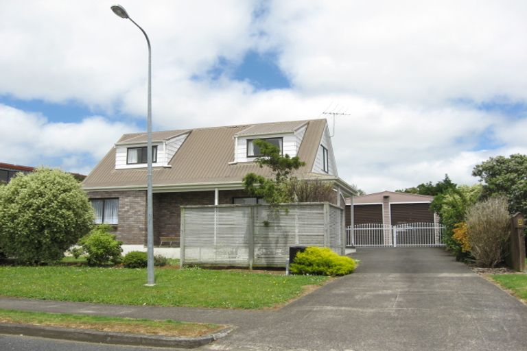 Photo of property in 9 Puriri Road, Pukekohe, 2120