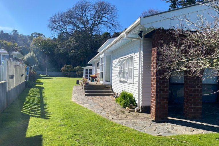 Photo of property in 208 Parawai Road, Thames, 3500