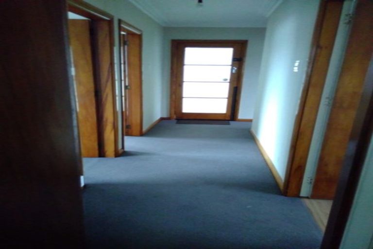 Photo of property in 27 Gladstone Road, Woodend, 7610