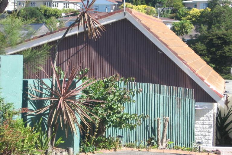 Photo of property in 1/36 Greendale, Glenfield, Auckland, 0629