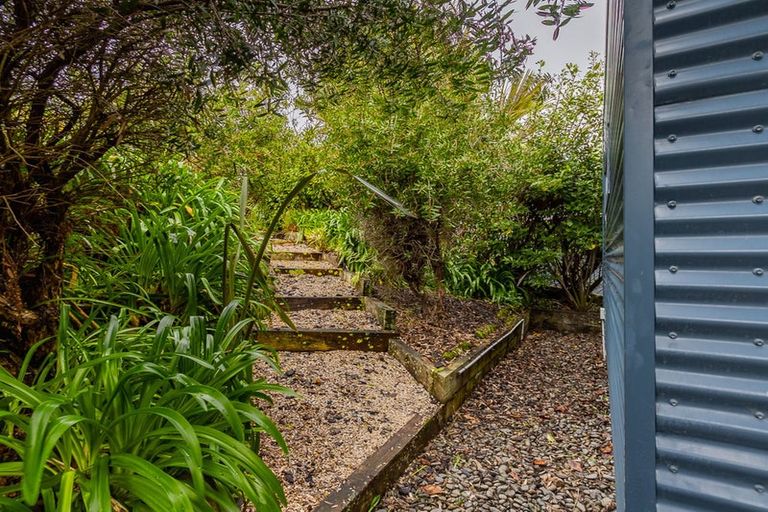 Photo of property in 48 Kotare Street, Waikanae, 5036