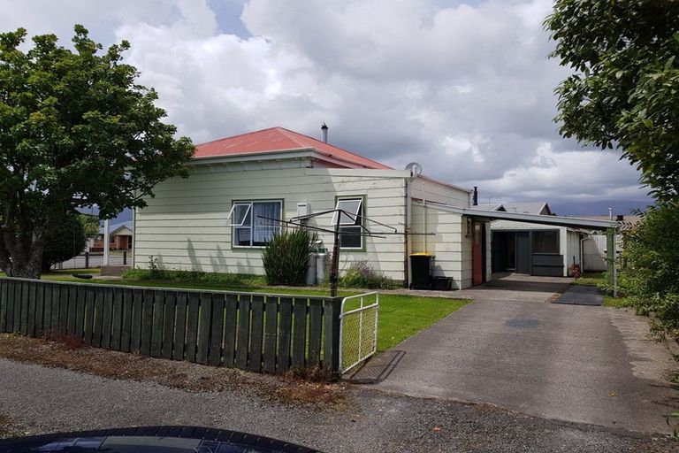 Photo of property in 54 Derby Street, Westport, 7825