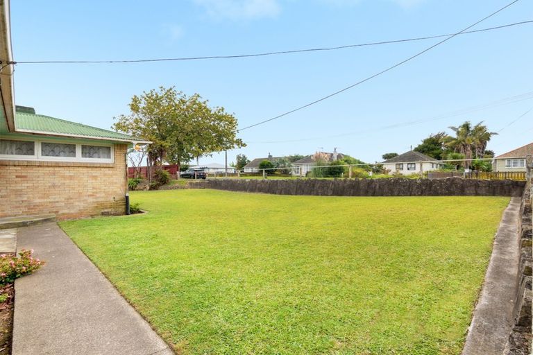 Photo of property in 8 Seddon Street, Te Puke, 3119