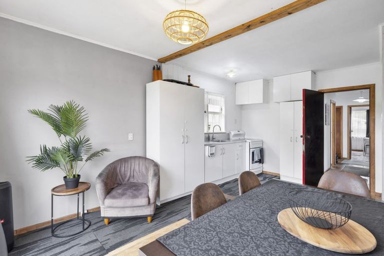 Photo of property in 75 Hampshire Street, Cannons Creek, Porirua, 5024