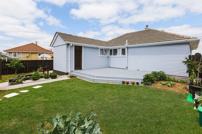 Photo of property in 1/23 Porchester Road, Papakura, 2110