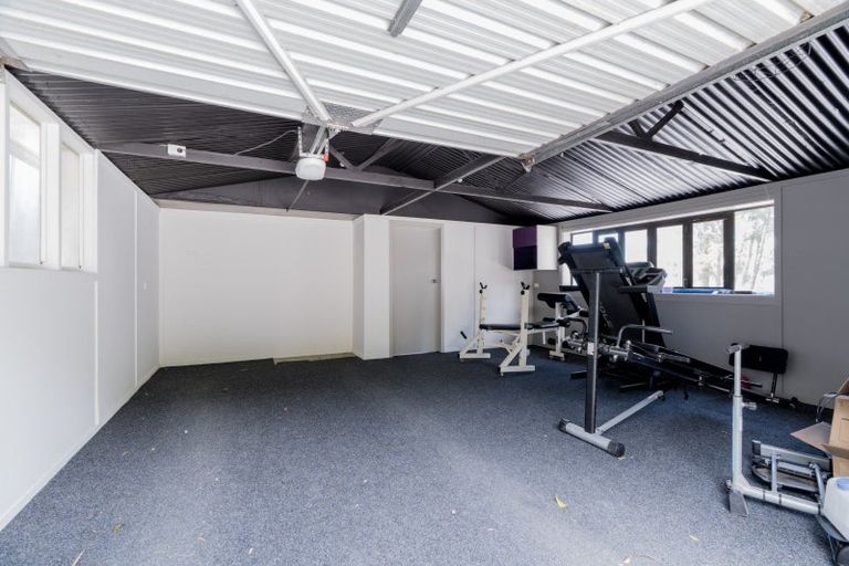 Photo of property in 20 Sproull Drive, Scroggs Hill, Dunedin, 9076