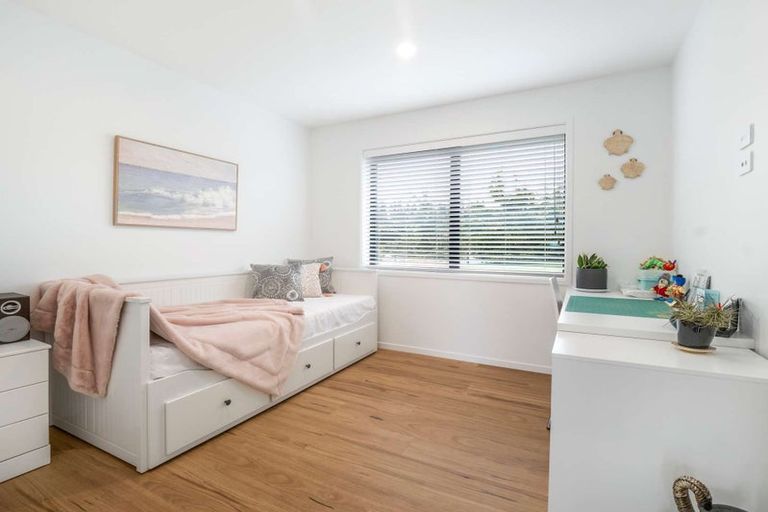 Photo of property in 4 Joshua Place, West Melton, Christchurch, 7675