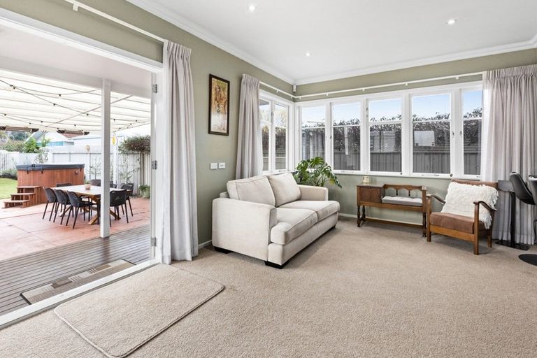 Photo of property in 7 Sanders Avenue, Marewa, Napier, 4110