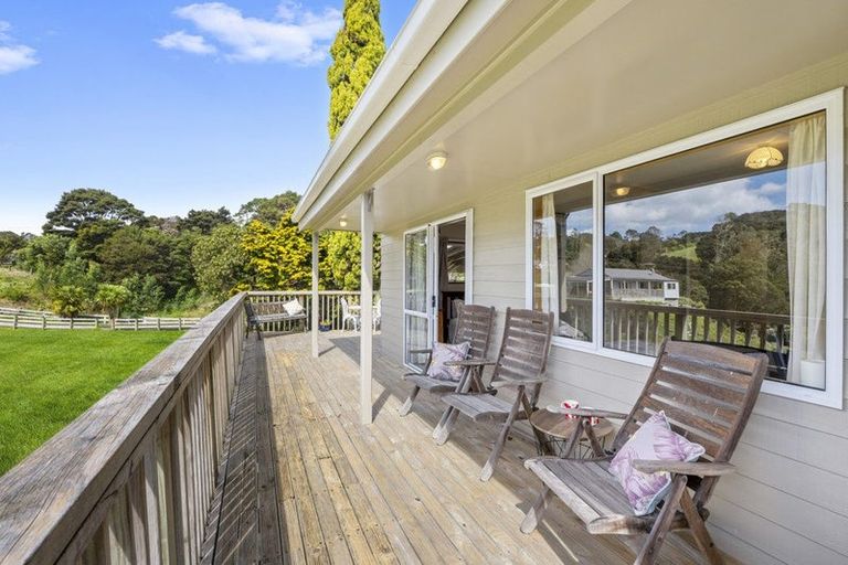 Photo of property in 1180 East Coast Road, Redvale, Albany, 0794