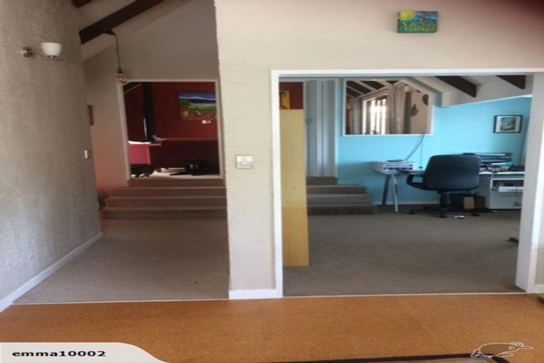 Photo of property in 10 Mamaku Street, Paraparaumu, 5032