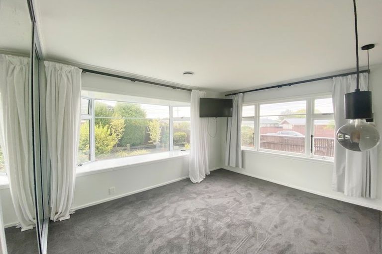 Photo of property in 5 Fenchurch Street, Northcote, Christchurch, 8052